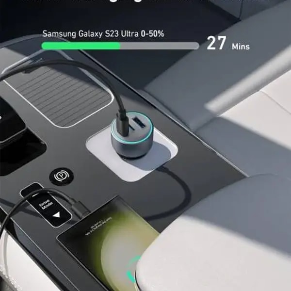 Chargeur de voiture compact avec câble type-c Anker 335 Car Charger – 67W – 2 ports Type-C et 1 port USB, vue 3